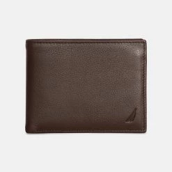 Brand new π Nautica Mens Leather Bifold Passcase Wallet π