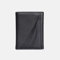 Promo π Nautica Mens Leather Trifold Wallet π