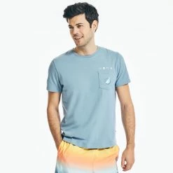 New 💯 Nautica Mens Sustainably Crafted Wave Pocket T-Shirt ❤️